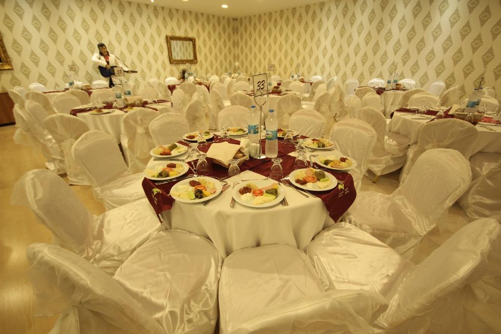 Palmcity Hotel Turgutlu Zewnętrze zdjęcie